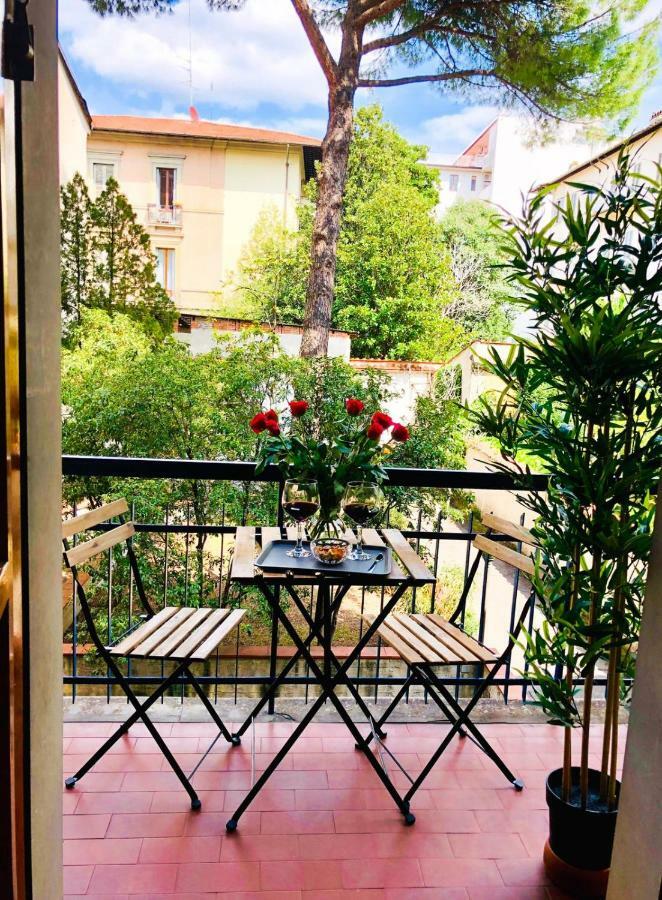 Florence Liberta Apartment With Balcony المظهر الخارجي الصورة