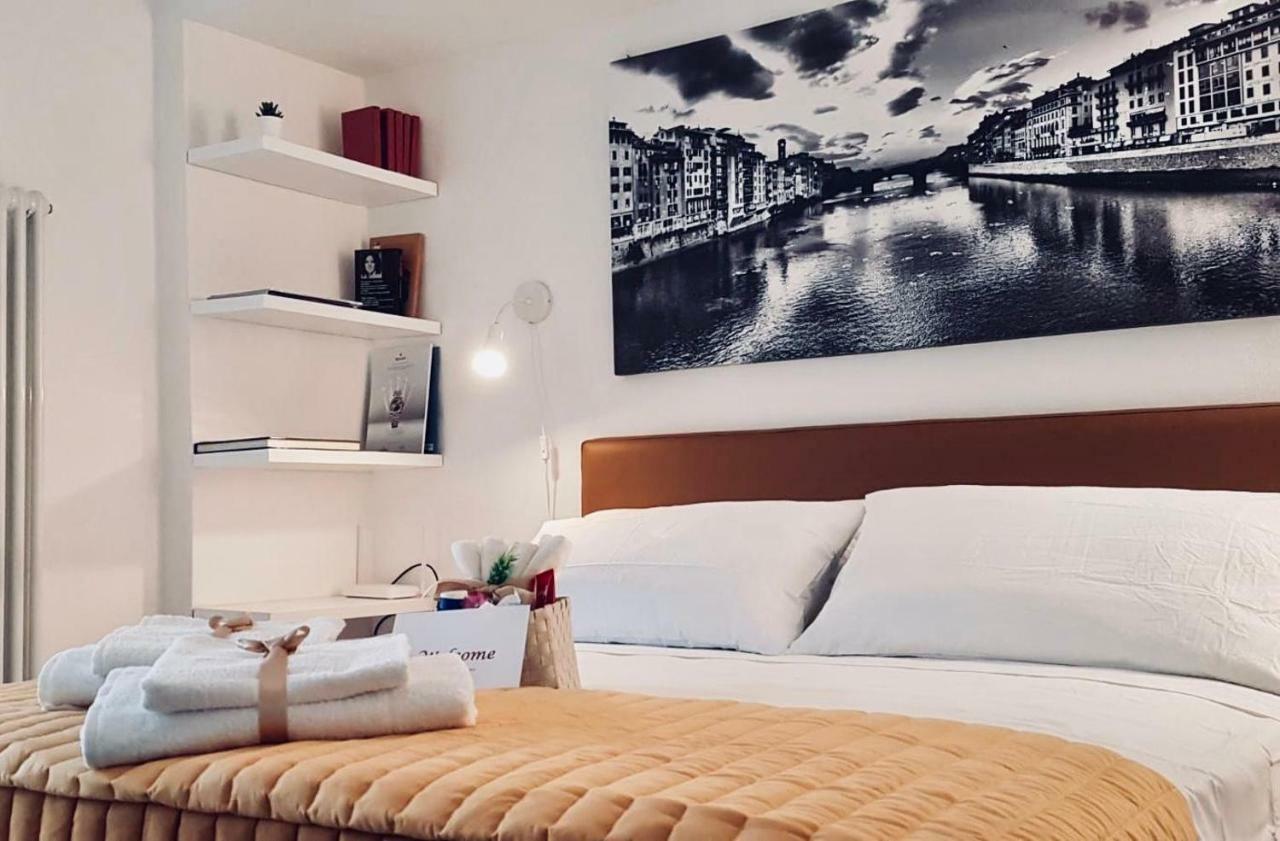 Florence Liberta Apartment With Balcony المظهر الخارجي الصورة