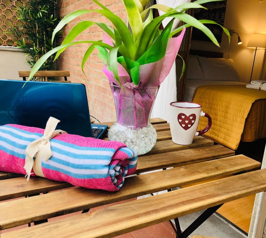 Florence Liberta Apartment With Balcony المظهر الخارجي الصورة